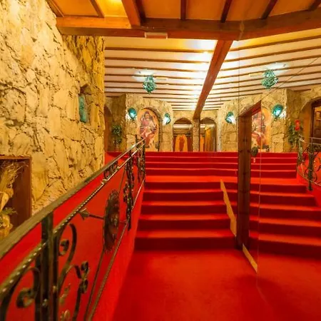 Boutique Hotel 3*