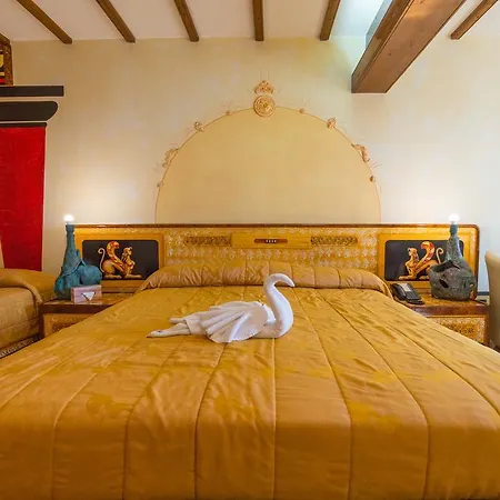 Boutique Paphos